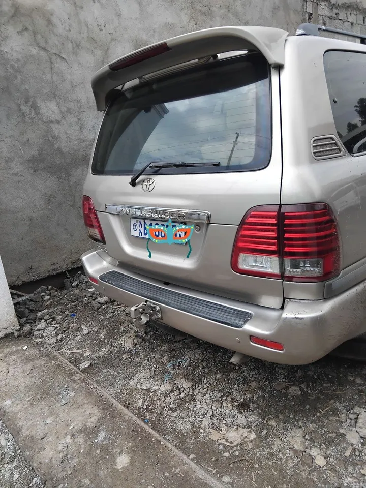 Toyota 105 2005 Diesel Automatic – photo 3