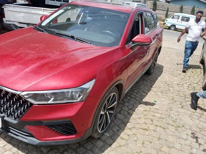 2020 Bestune SUV 49000km – photo 5