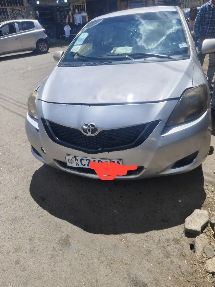 Toyota Yaris Sedan 2008 – photo 5