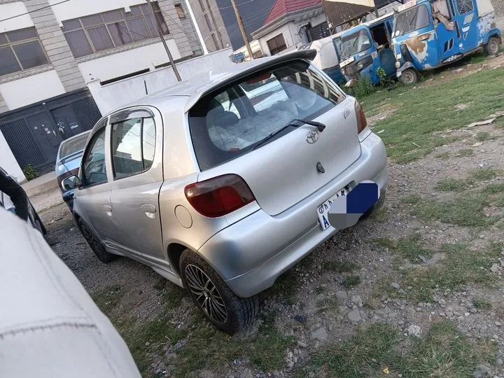 Toyota Vitz 2001 Automatic – photo 8