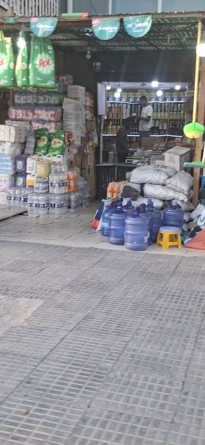 40/60 Shop for Sale Ayat 49 – photo 5