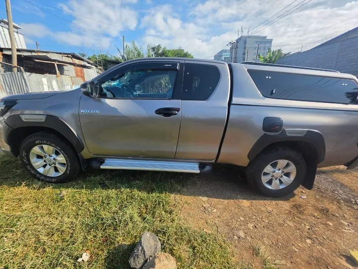 Toyota Revo King Cab 2020 – photo 5