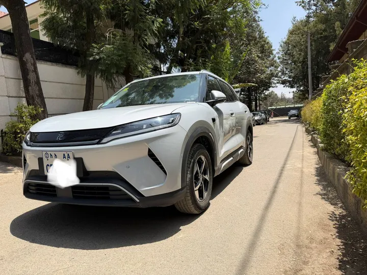 BYD Yuan Up Electric 2025 – photo 4