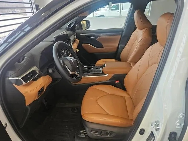 2026 Toyota Grand Highlander Hybrid MAX Platinum – photo 8
