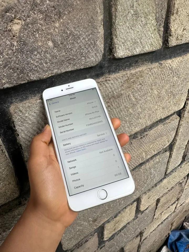 iPhone 6s Plus 64GB Gold – photo 3