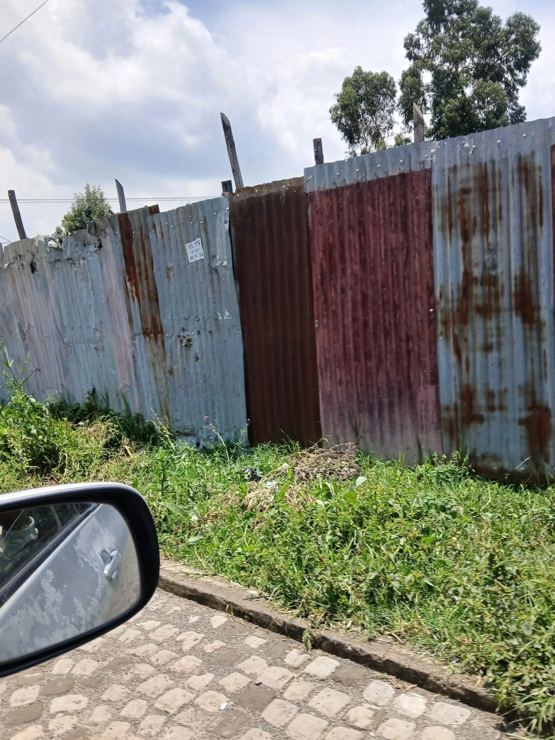 250 sqm Land for Sale Ayat – photo 4