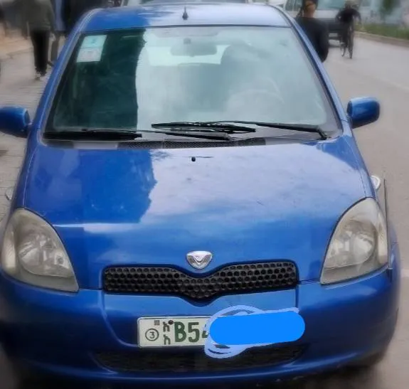 Toyota Vitz 2001 Hatchback – photo 4