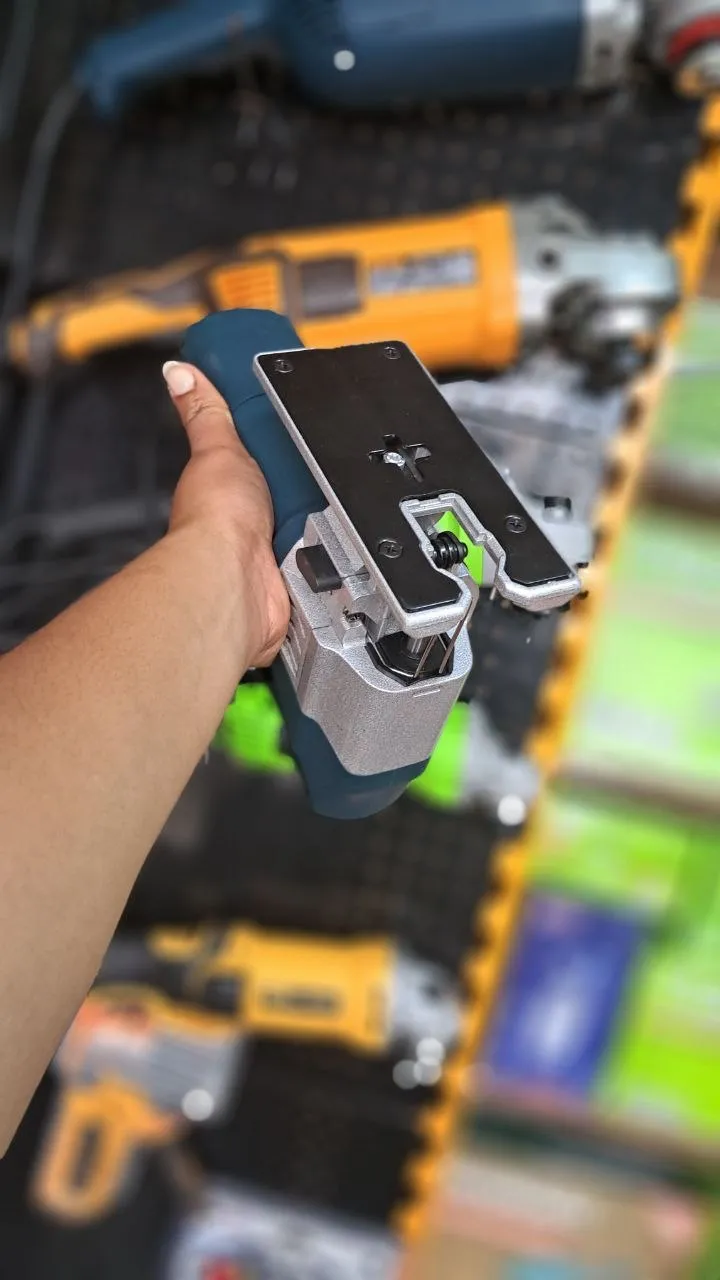 Bosch 710W Jigsaw GST 65 PBE – photo 4