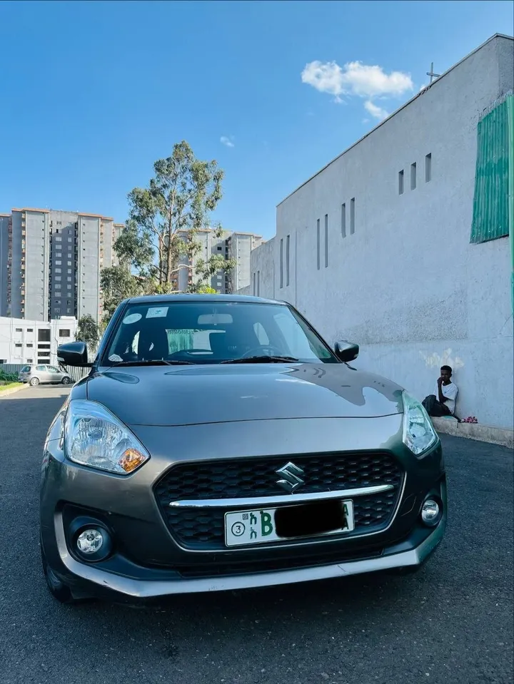 Suzuki Swift 2022 Automatic – photo 6