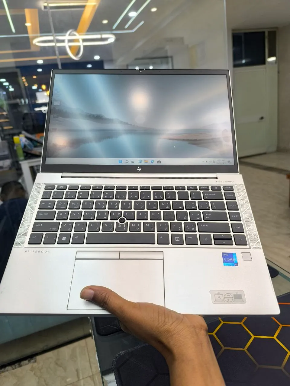 HP EliteBook 840 G8 i7 Laptop – photo 3