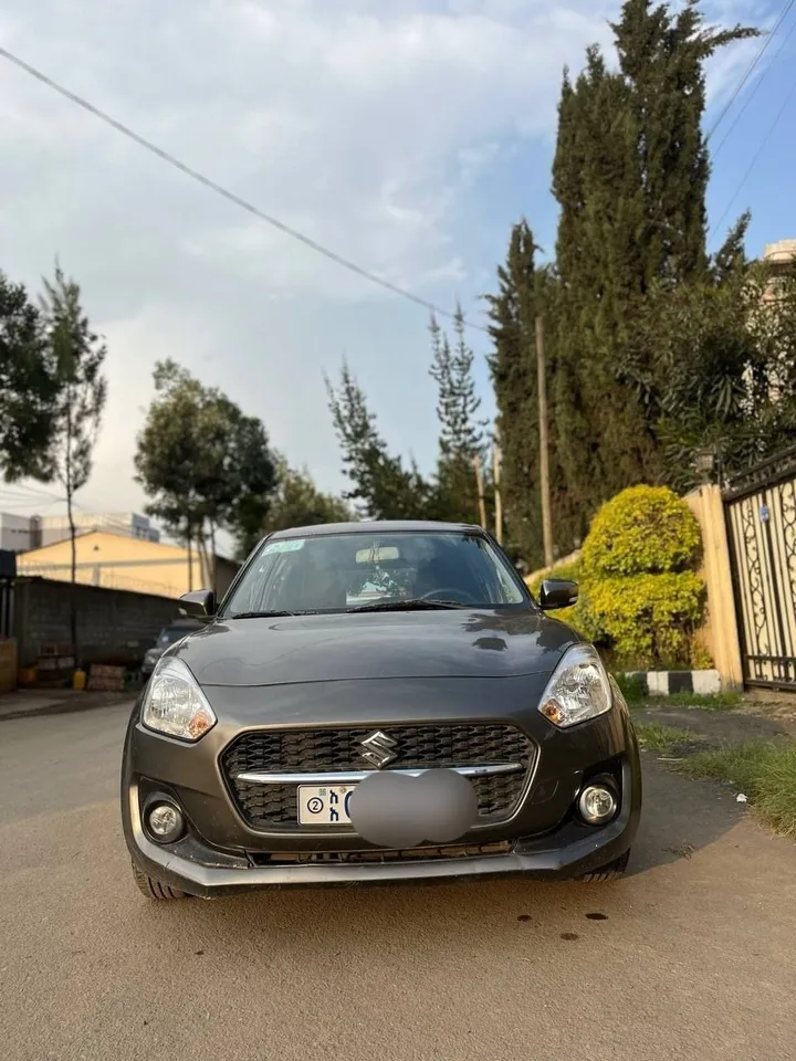 Suzuki Swift 2021 Automatic 1.2L – photo 5