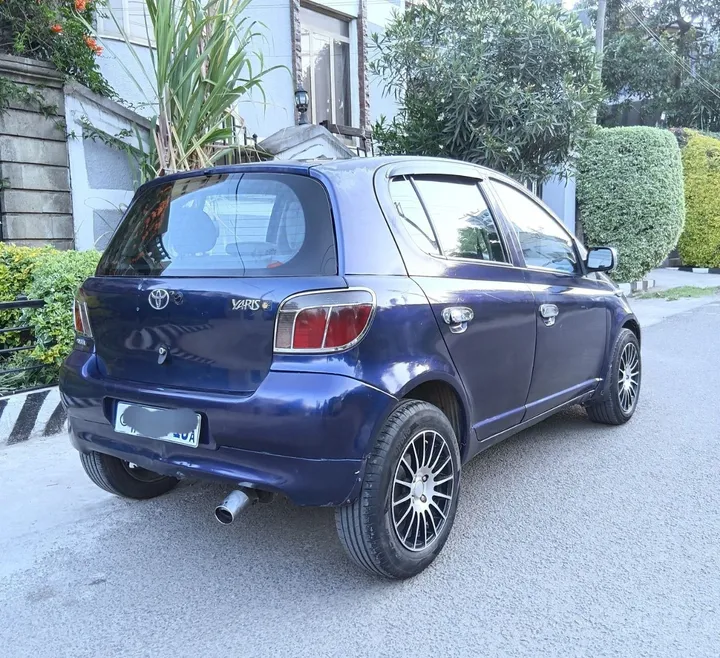 Toyota Vitz Yaris 2000 Manual – photo 6