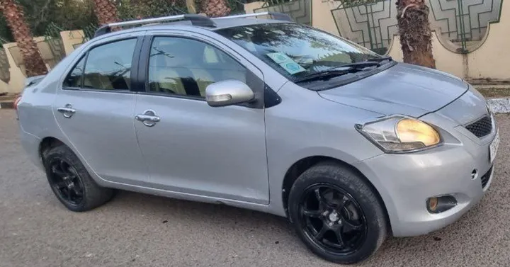 Toyota Yaris Belta 2010 Automatic – photo 8