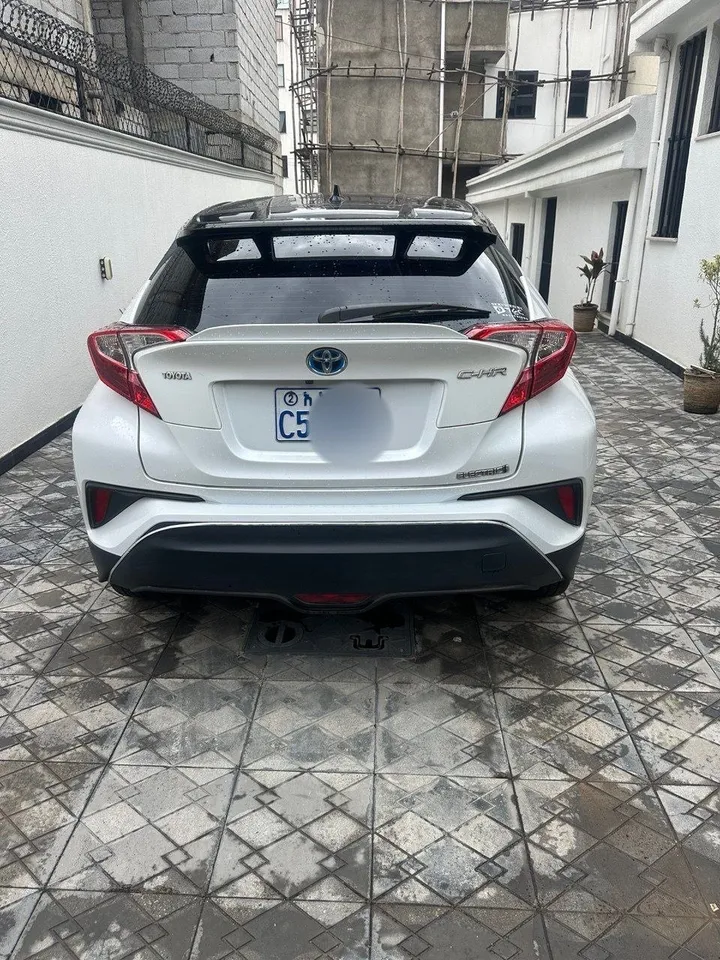 Toyota CHR Full Electric 2022 – photo 6