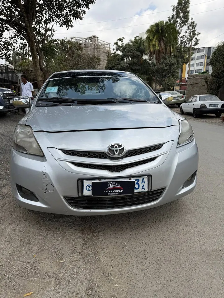 Toyota Yaris Belta 2007 Sedan – photo 4