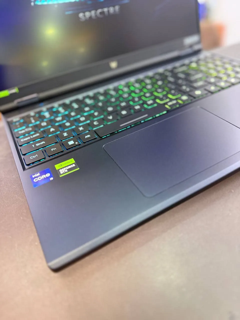 Acer Predator Helios PHN16 Gaming Laptop – photo 4