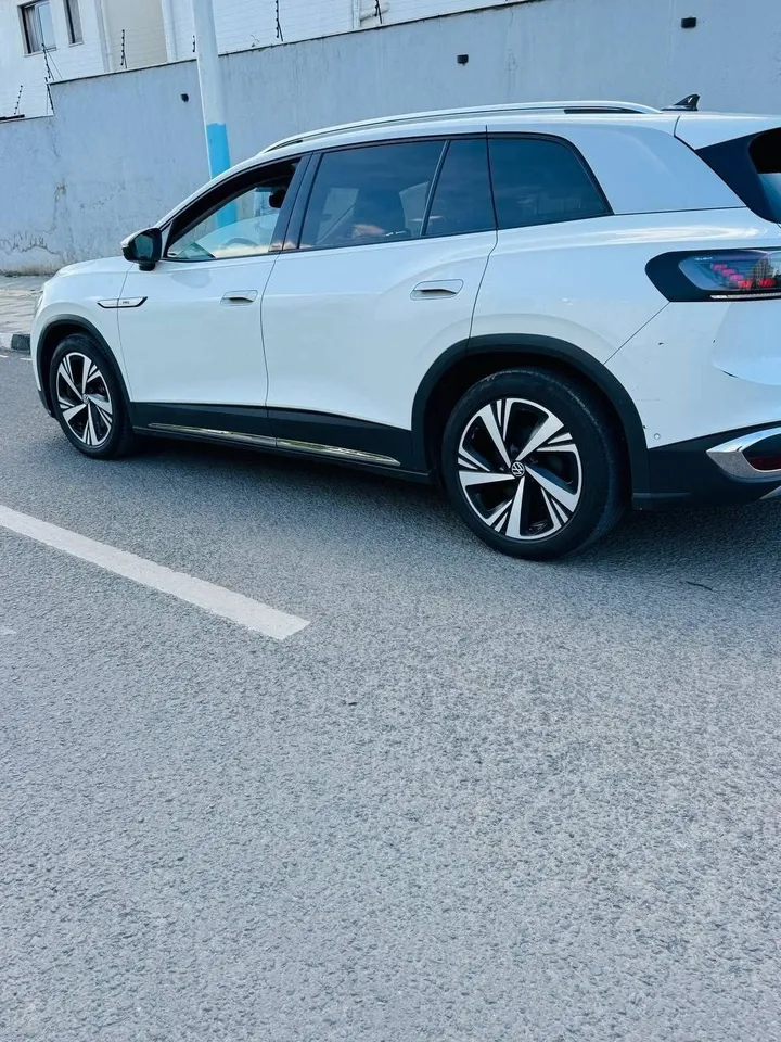 Volkswagen ID.6 Crozz Pro 2023 – photo 4