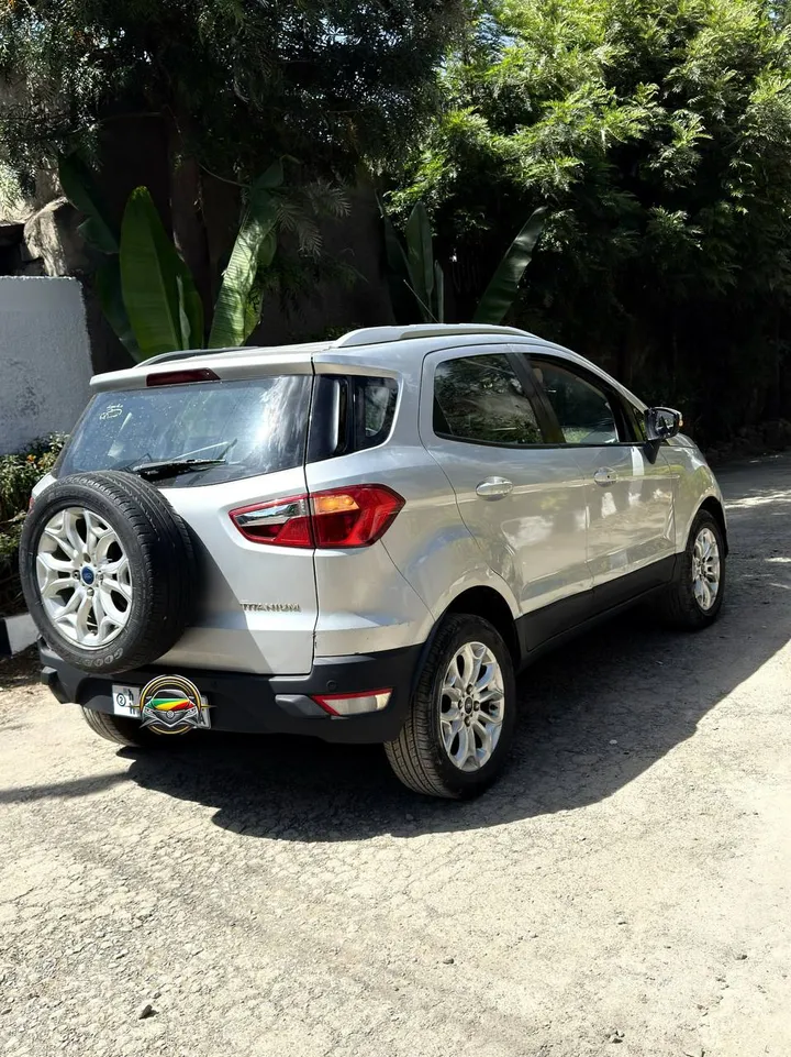 Ford Ecosport 1.6L Automatic 2013 – photo 4