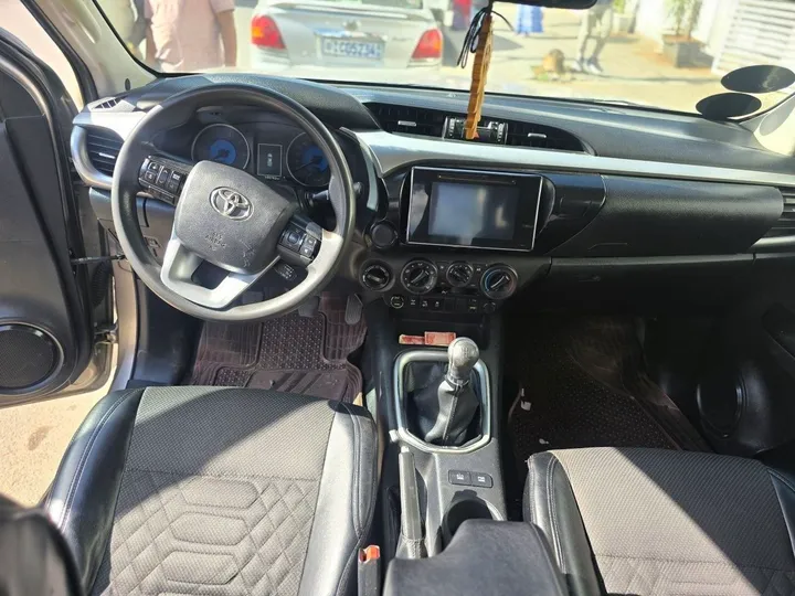 Toyota Hilux Revo 2017 2.4L – photo 7