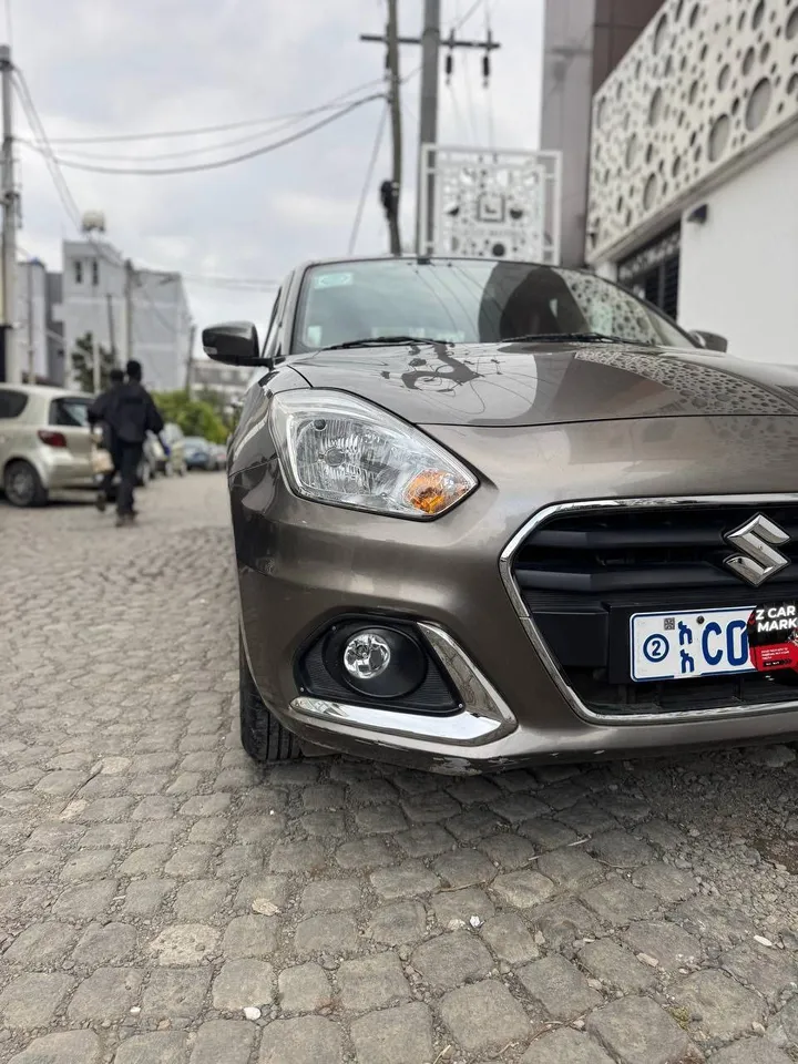 Suzuki Dzire 2022 Automatic – photo 6