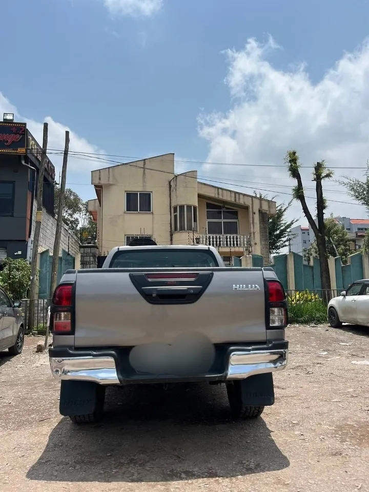 Toyota Revo Double Cab 2019 Diesel – photo 9