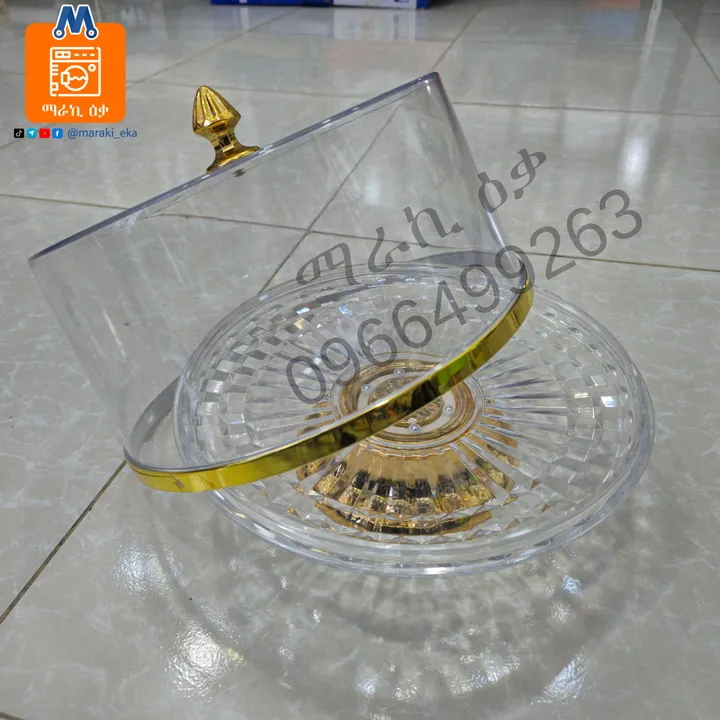 Acrylic Cake Stand with Dome – photo 4