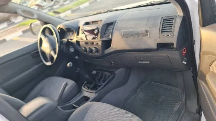 Toyota Hilux 2012 Diesel – photo 3