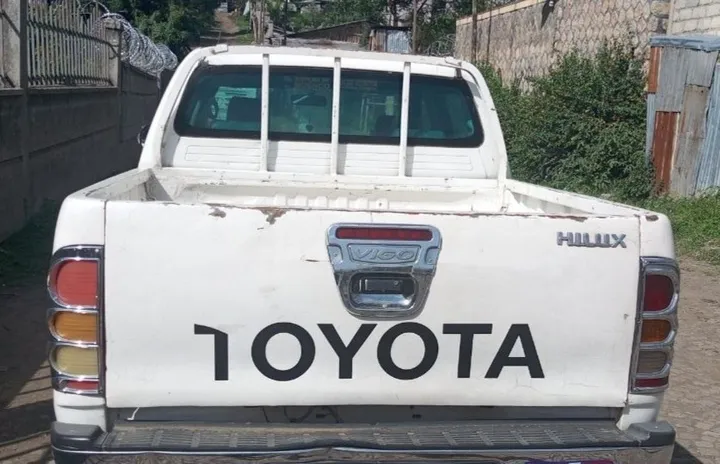 Toyota Hilux Double Cab 2007 – photo 3