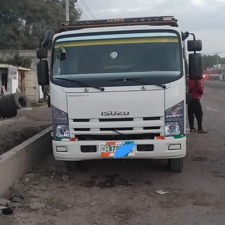 Isuzu Obama Truck 2024 – photo 4