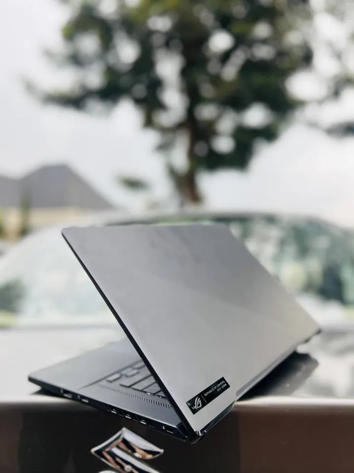 Asus ROG Zephyrus M16 Gaming Laptop – photo 4