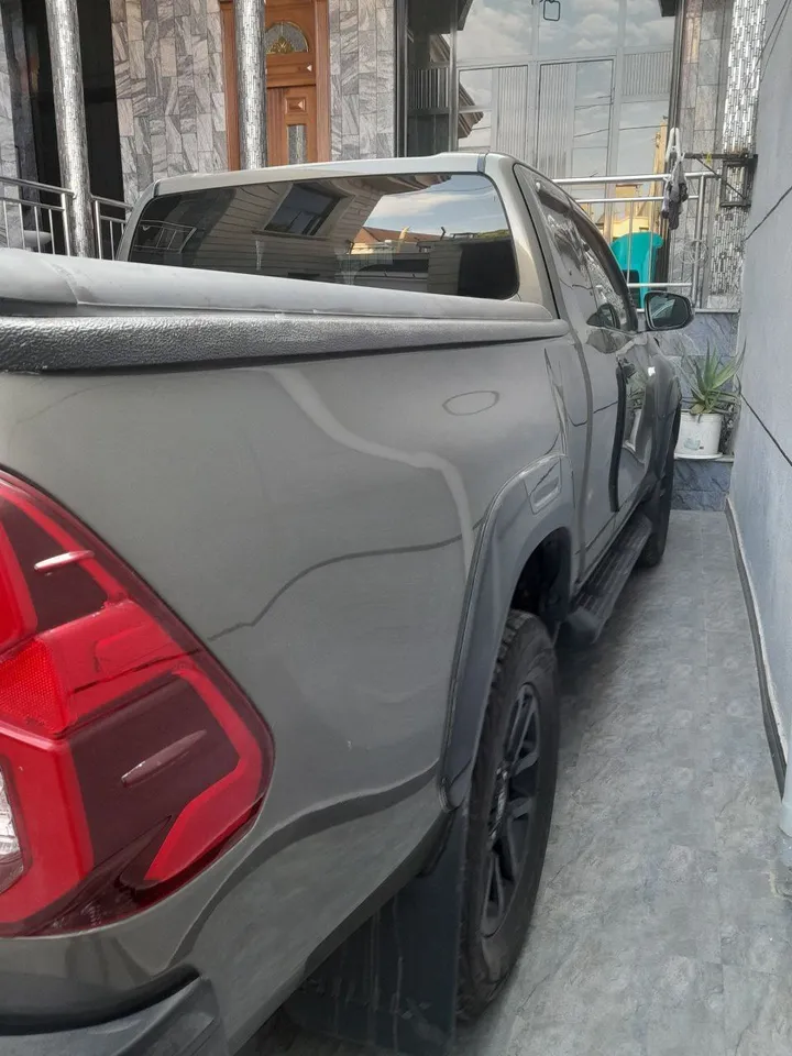 Toyota Invincible King Cab 2021 – photo 6