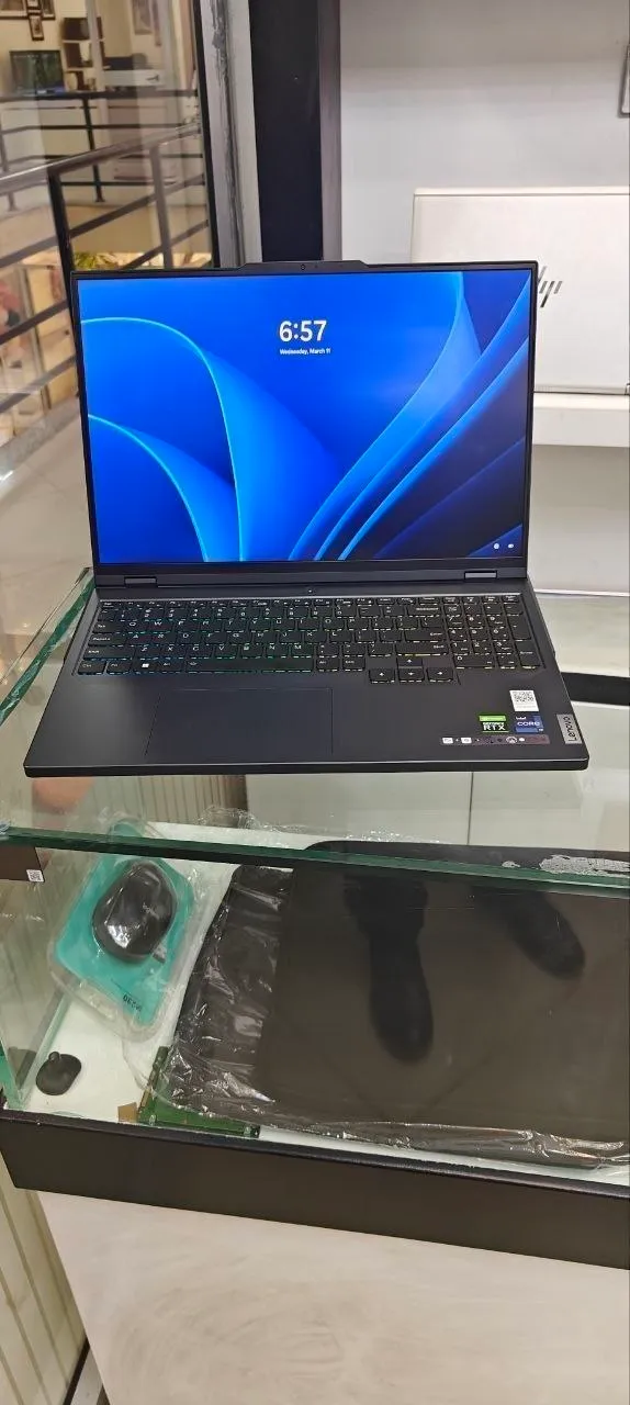 Lenovo Legion Pro 5 16IRX8 Gaming Laptop – photo 6