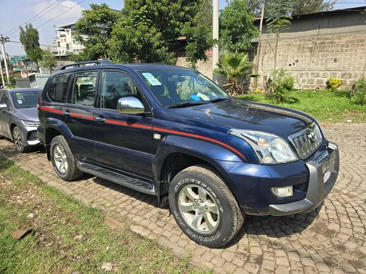Toyota Land Cruiser Prado 2007 – photo 4