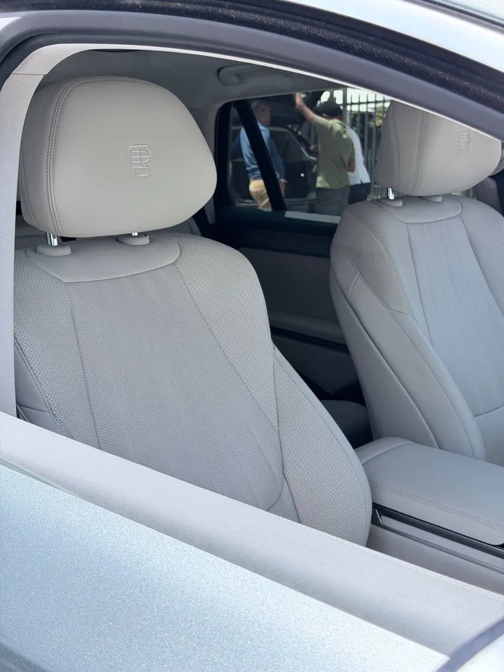 BYD Tang-L DM-i Plug-in Hybrid – photo 4