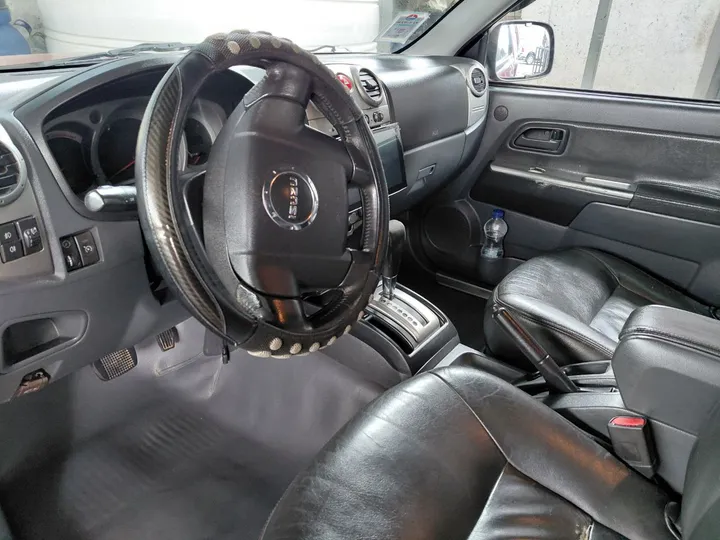 Isuzu X-Cab 2007 Automatic 4WD – photo 8