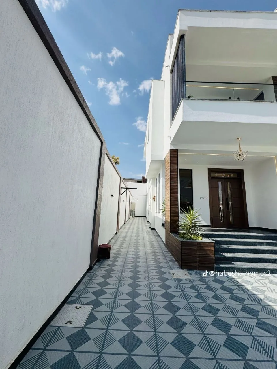 Luxury House for Sale in Jakros – photo 3