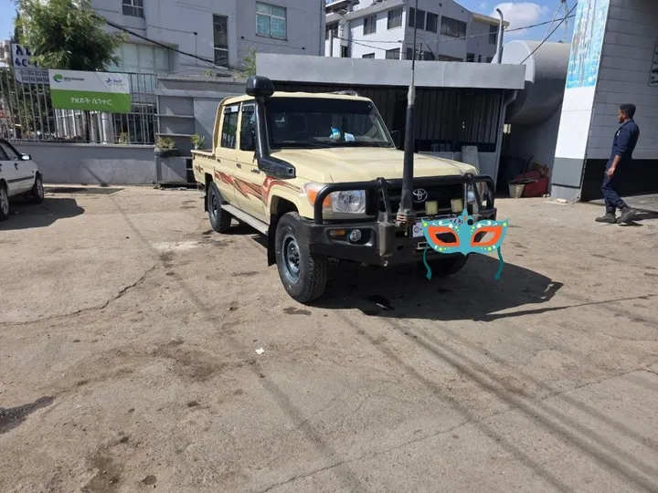 Toyota LandCruiser Double Cab 2020 – photo 3