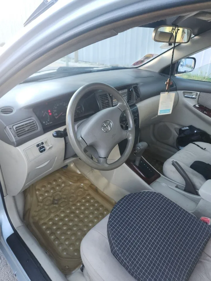 Toyota Corolla 2003 Automatic – photo 4
