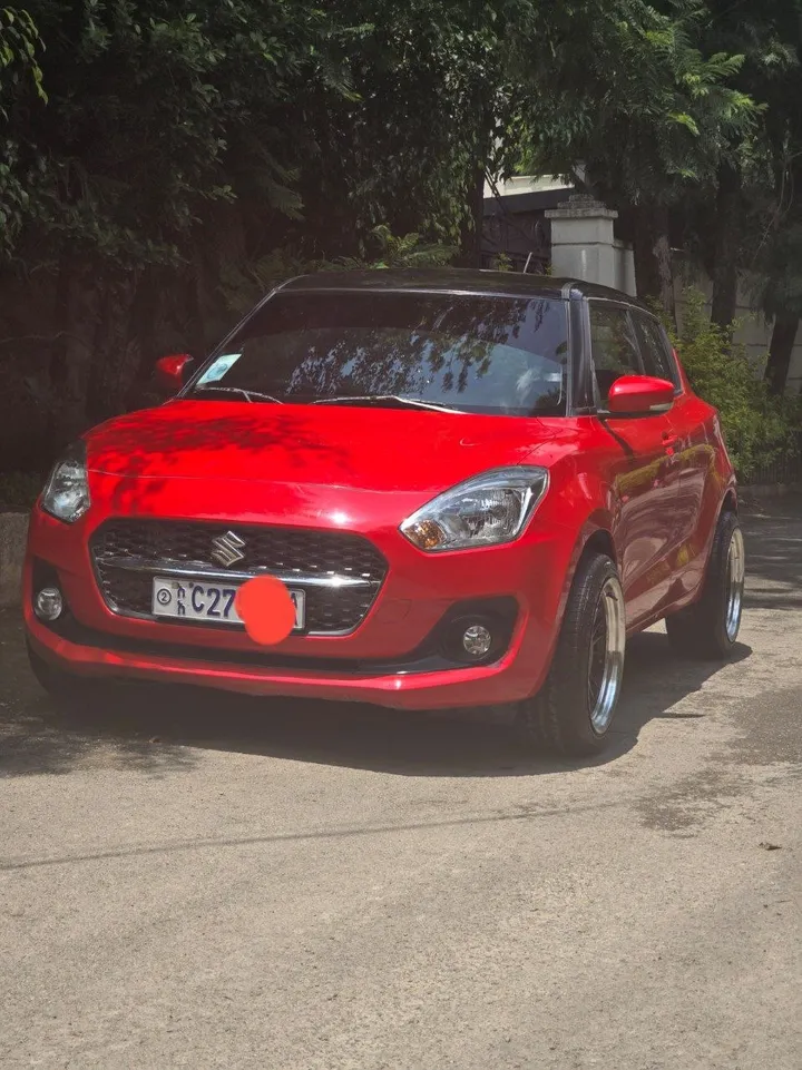 Suzuki Swift 2022 Automatic – photo 3