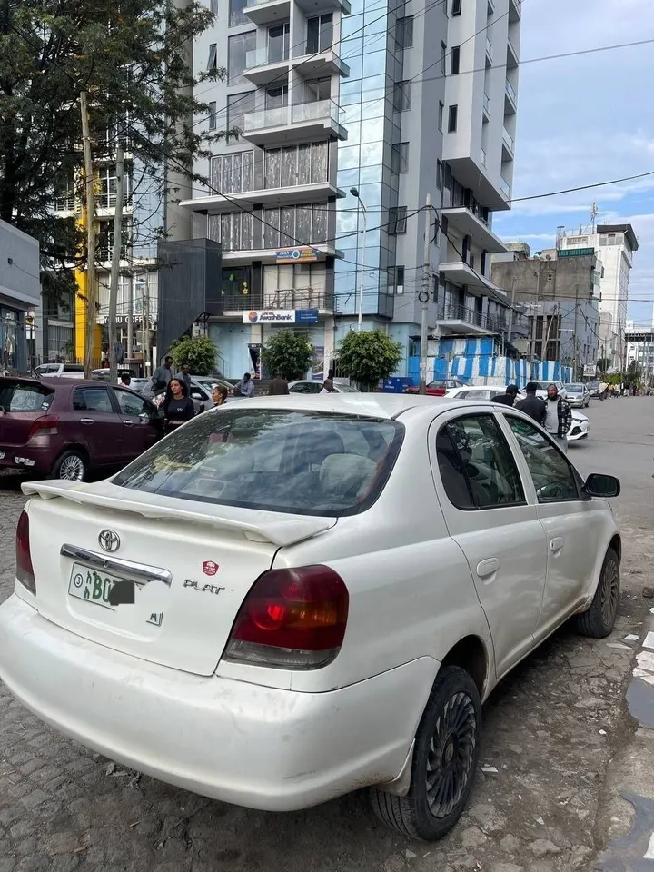 Toyota Platz 2005 Automatic – photo 4