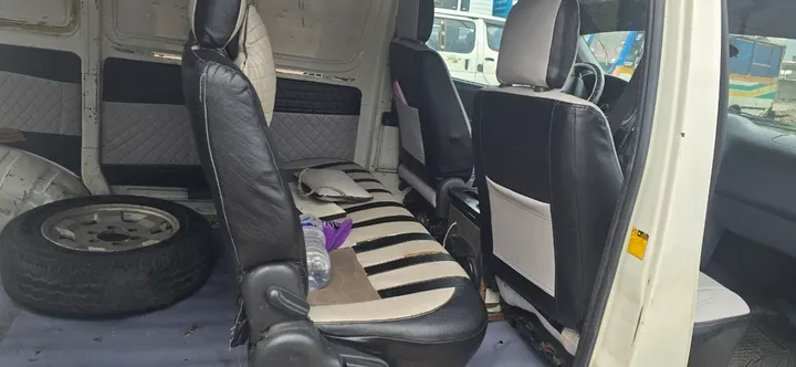 Toyota D4D Dolphin Van 2008 – photo 4