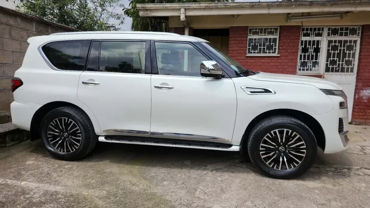 Nissan Patrol Nismo SUV 2017 – photo 8