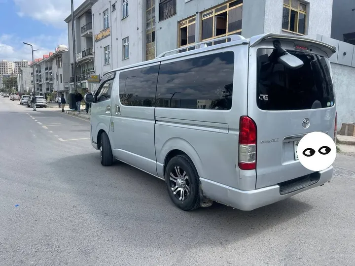2007 Toyota Hiace Super GL Automatic – photo 7