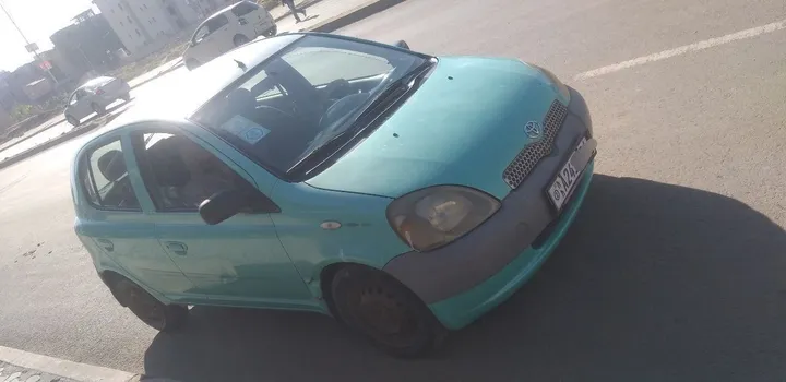 Toyota Vitz Yaris 1999 – photo 4