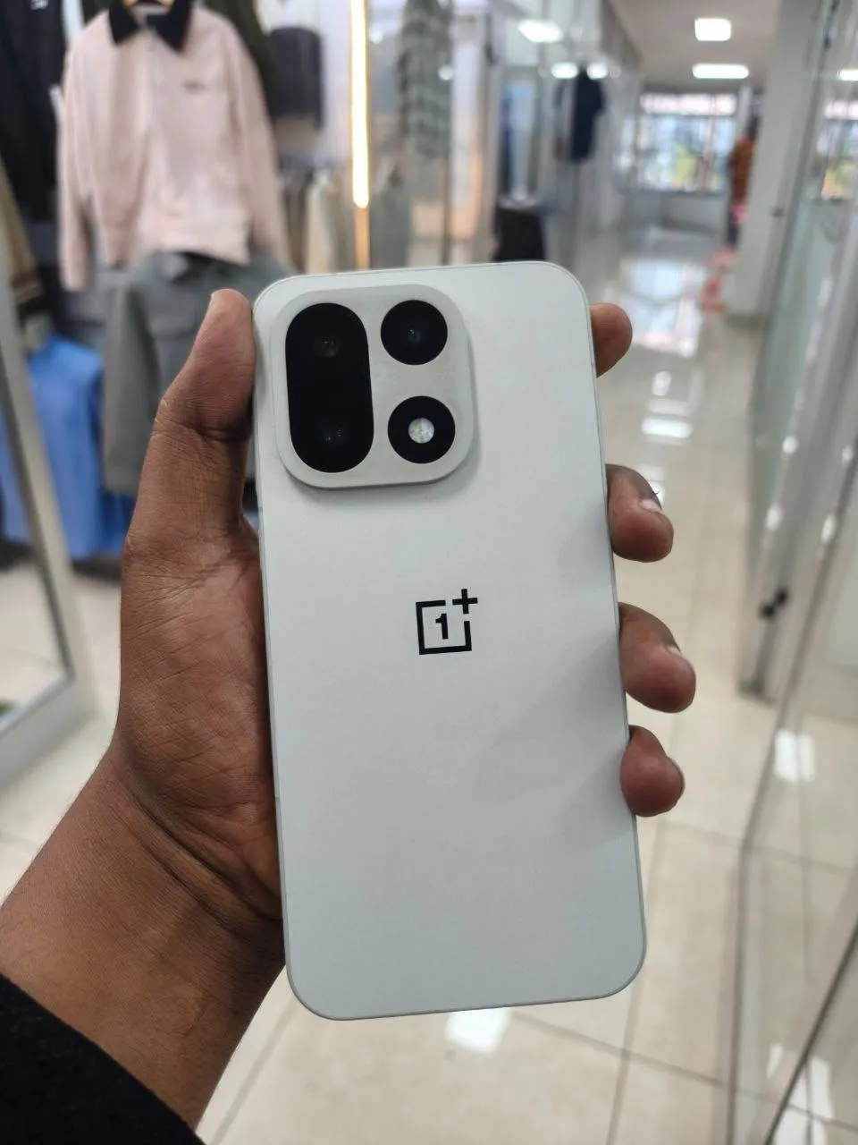 OnePlus 15 5G 256GB 12GB RAM – photo 3