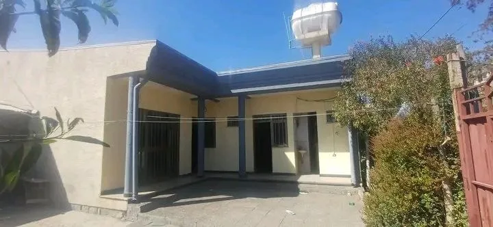 L-Shaped 3 Bedroom House Yeka Abado – photo 8
