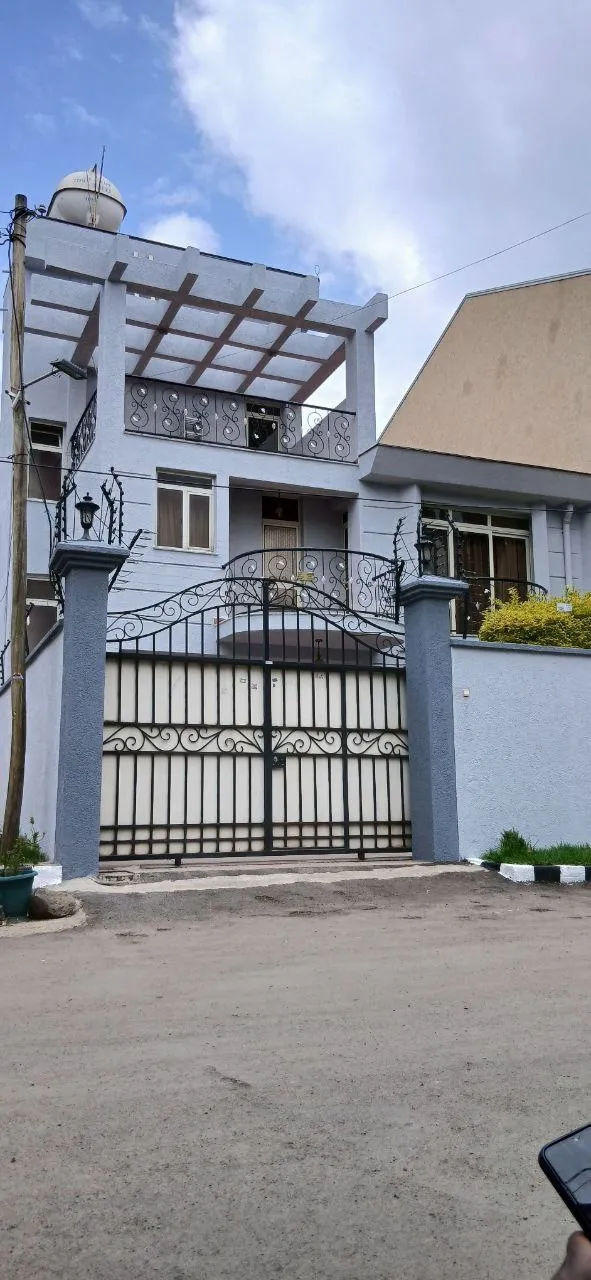 Modern G+1 House 175 sqm – photo 4