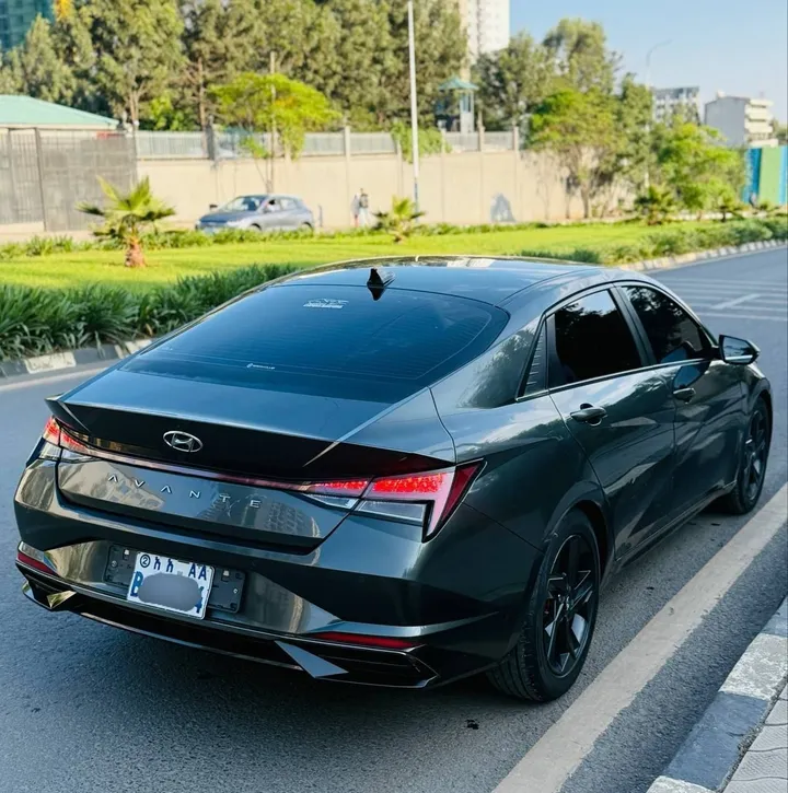 Hyundai Avante 2021 Automatic – photo 5
