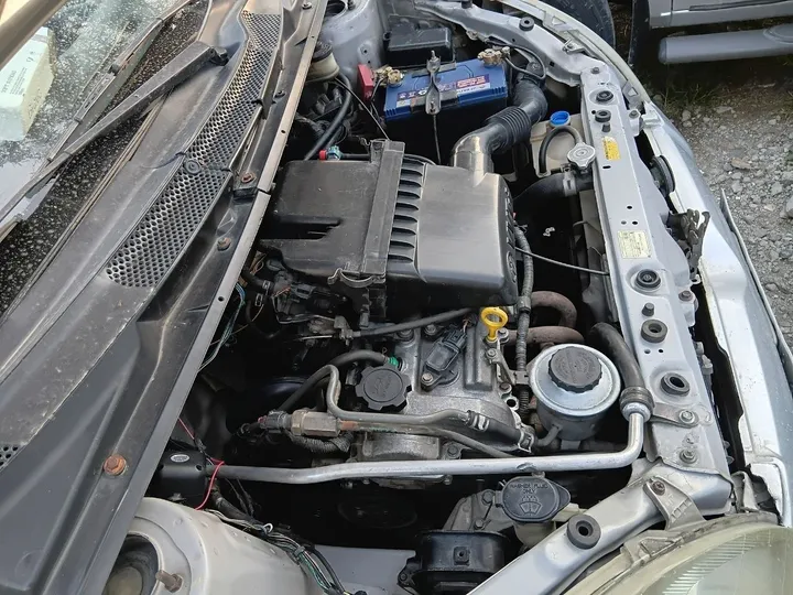 Toyota Vitz 2001 Automatic – photo 6