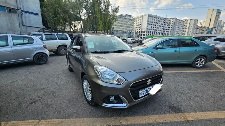 Suzuki Dzire 2022 Automatic 1.2L – photo 7